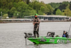 Abu Garcia Adrian Avenas Fantasista Premier / Revo Rocket Wacky Worm Combo -Fishing Master adrian avenas abu garcia fnps68 5 revo2rckt30 wacky worm spinning combo 61352.1651242883