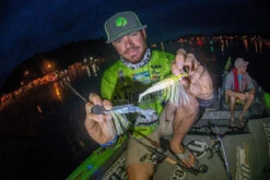 Abu Garcia Adrian Avenas Villain 2.0 / Revo AL-F LH Chatterbait Casting Combo -Fishing Master adrian avenas abu garcia vc70 6 revoal f l chatterbait casting combo 45050.1651242885