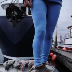 Grundens Maris Fishing Leggings X - Salmon Sisters Print -Fishing Master grundens maris leggings x salmon sisters print sky blue 66840.1651206515